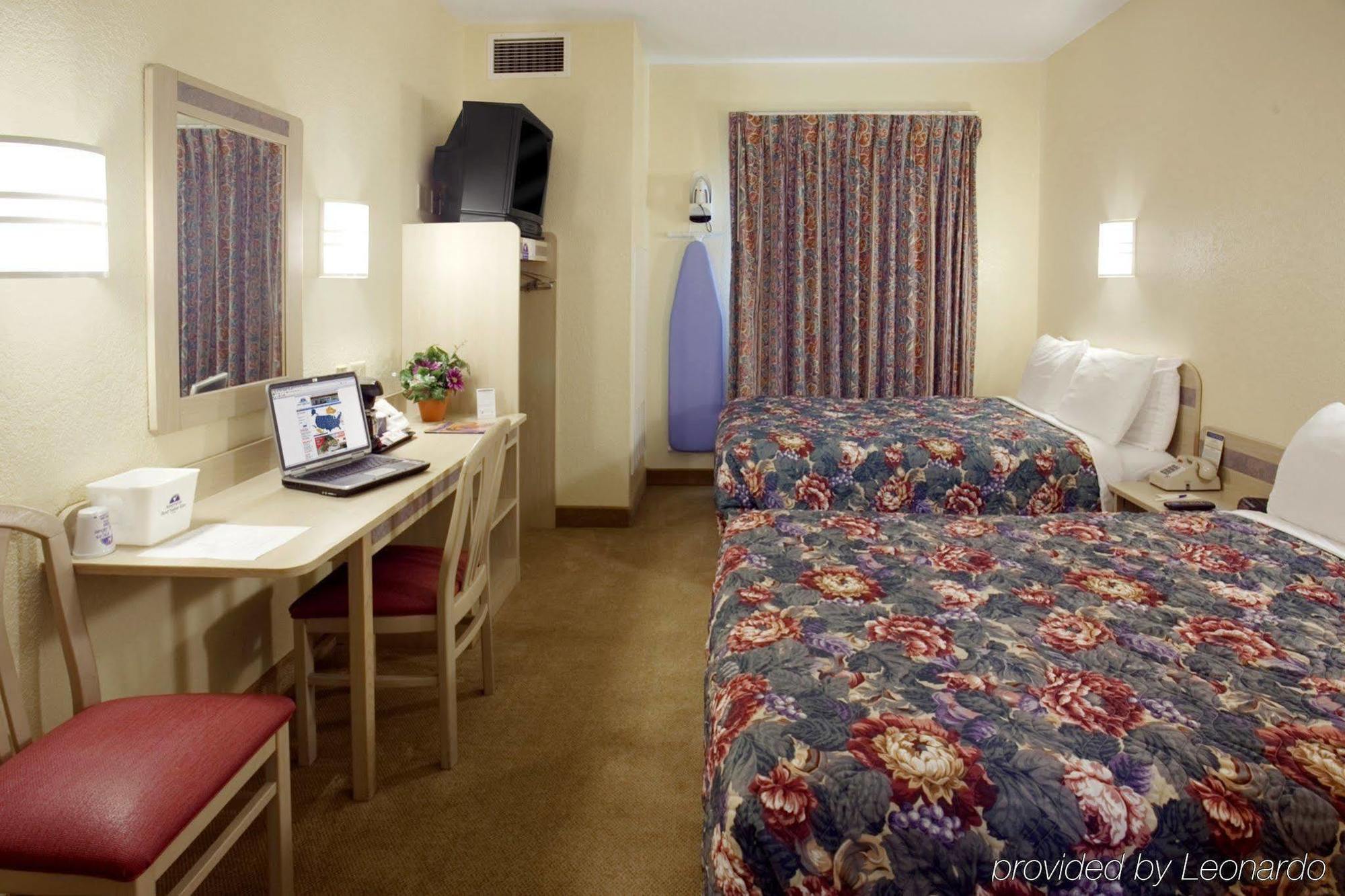 Econo Lodge Meadville