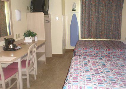 Lodge Econo Meadville